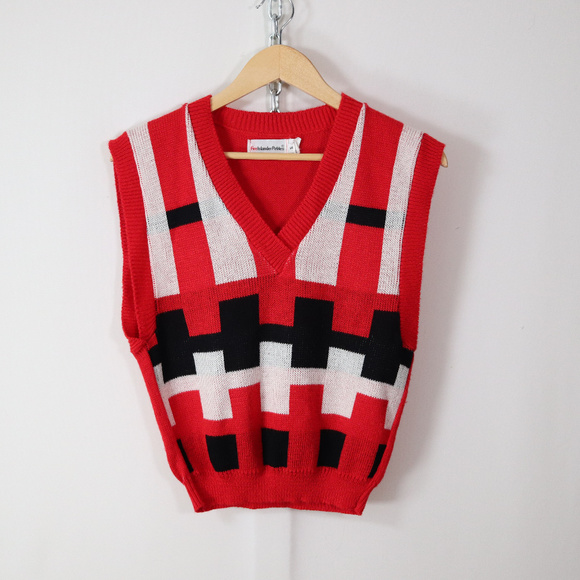 ❌SOLD❌vintage 70s geometric sleeveless sweater top - Picture 5 of 7